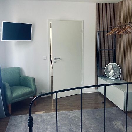 Free Apartment - Bei Der Stadtmauer Reutlingen Exterior photo